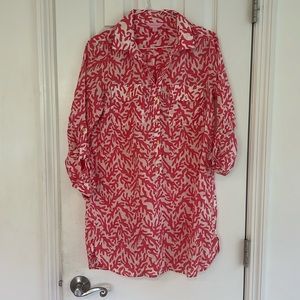 Lilly Pulitzer coral beach coverup/dress size s great condition needs ironing